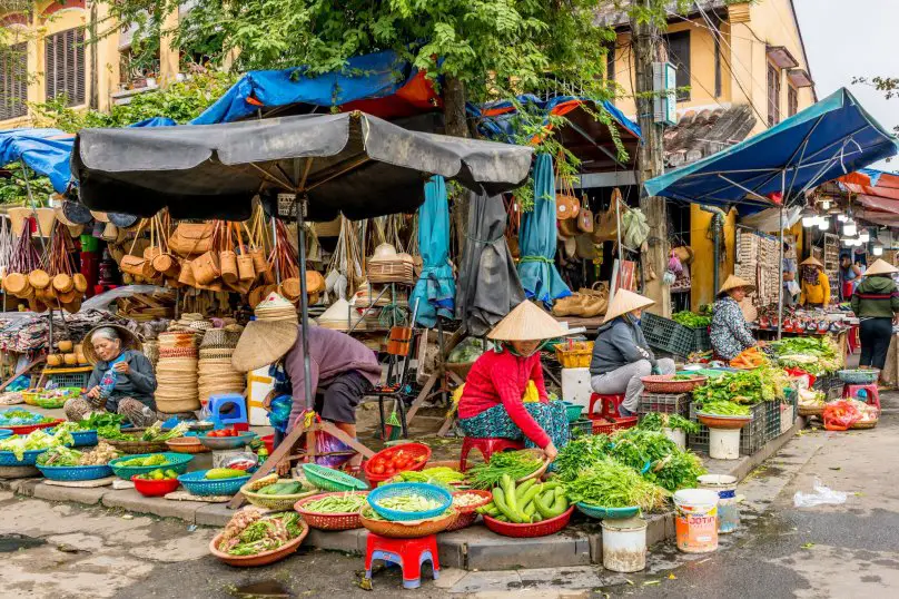 Street market in Hoian