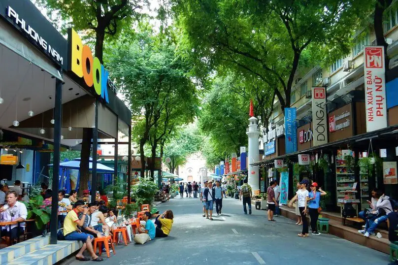 Dang Van Binh Book Street